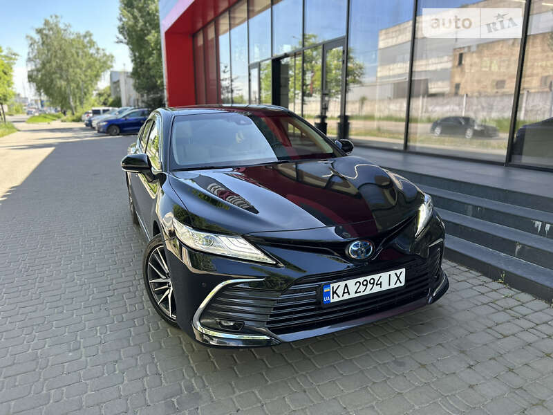2021 toyota camry