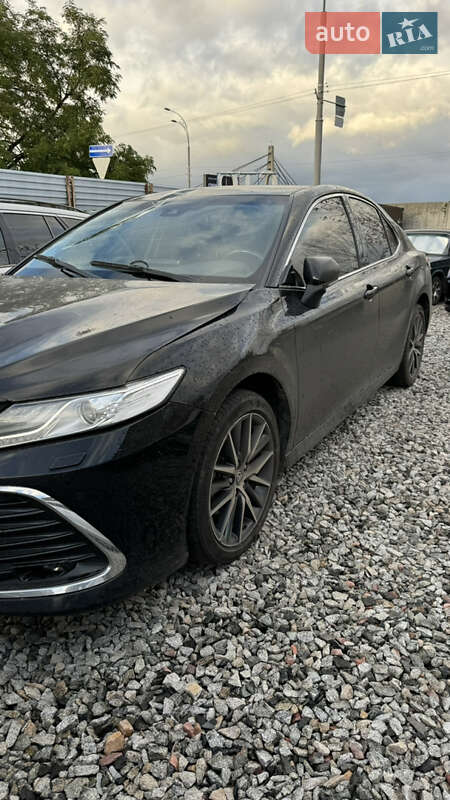 2021 toyota camry