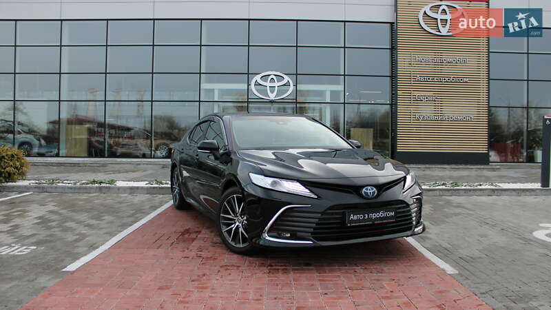 2021 toyota camry