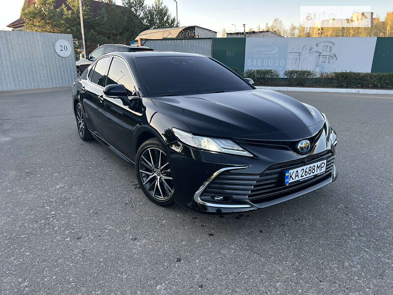 2021 toyota camry