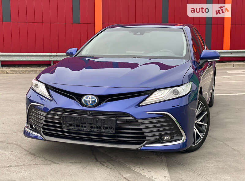 2021 toyota camry