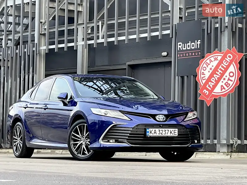2021 toyota camry