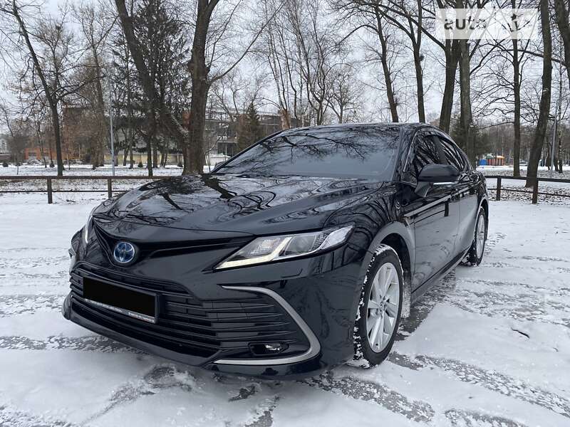 2021 toyota camry