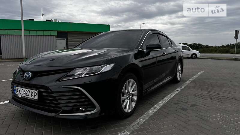 2021 toyota camry