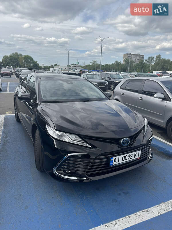 2021 toyota camry