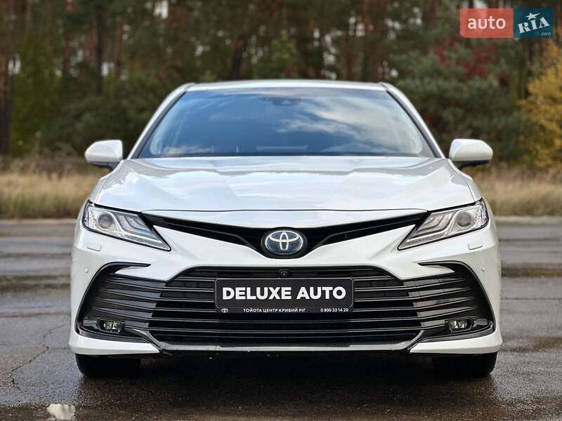 2021 toyota camry