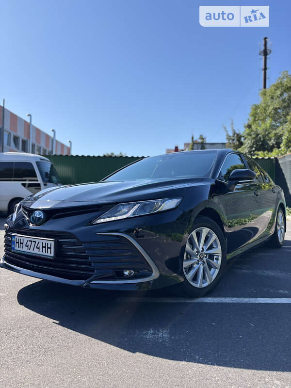 2022 toyota camry