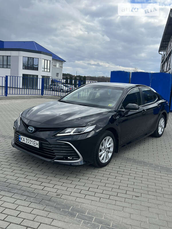 2021 toyota camry