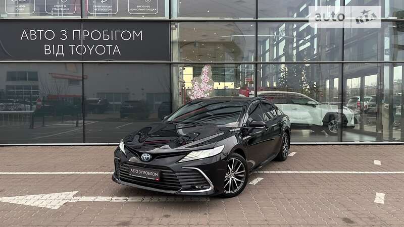 2021 toyota camry