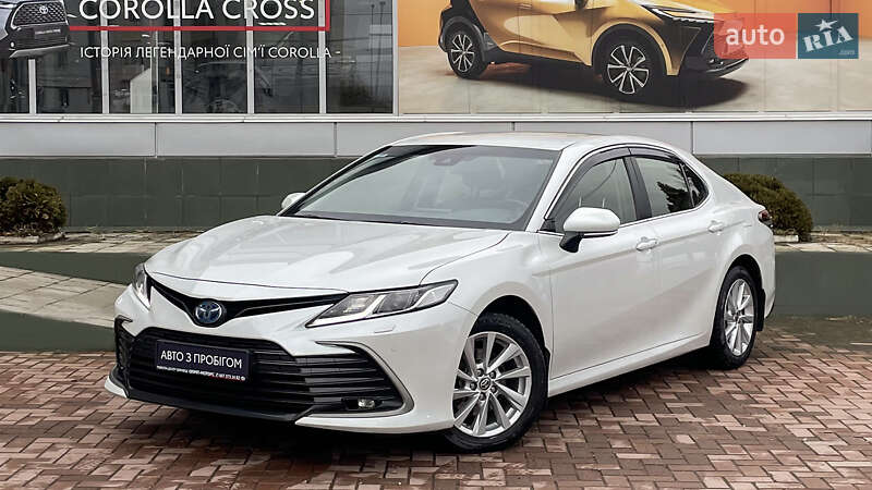 2021 toyota camry