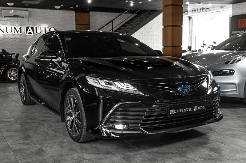 2021 toyota camry