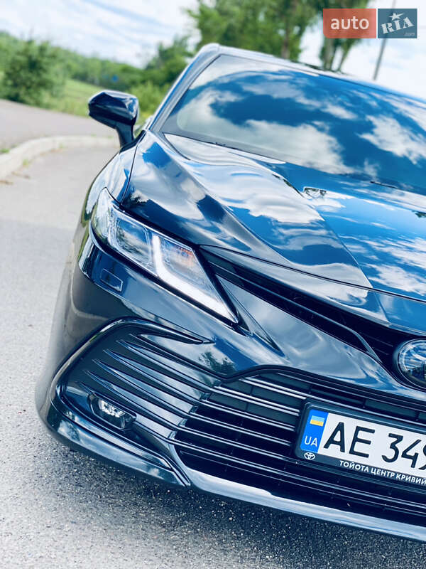 2021 toyota camry
