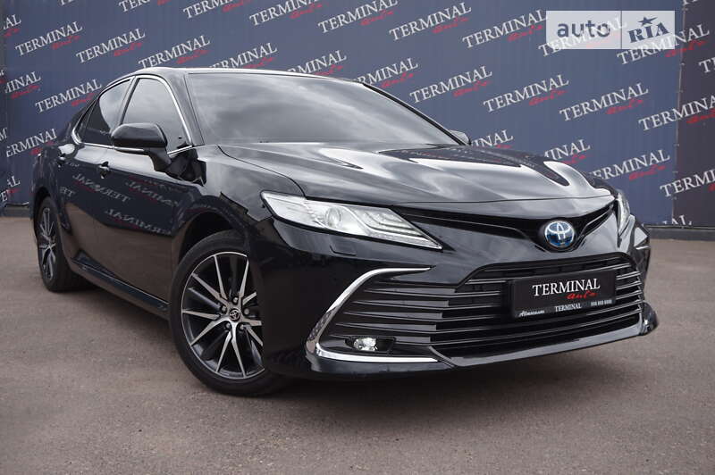 2021 toyota camry
