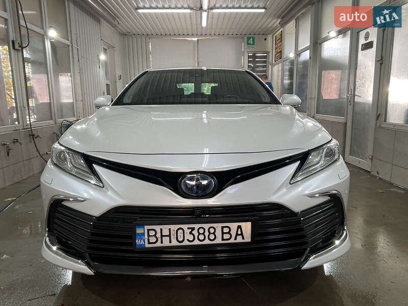 2021 toyota camry