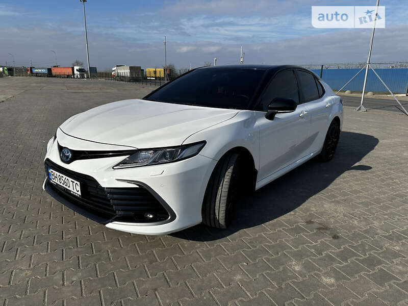 2021 toyota camry