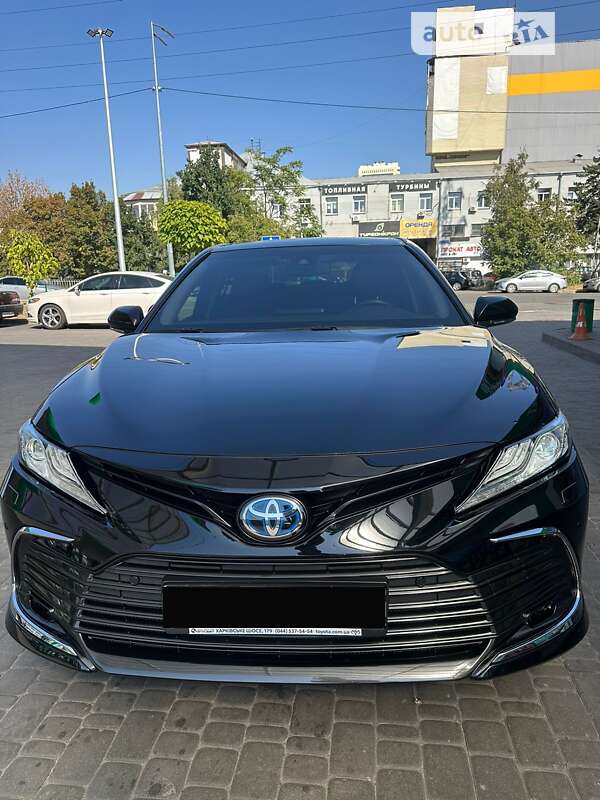 2021 toyota camry
