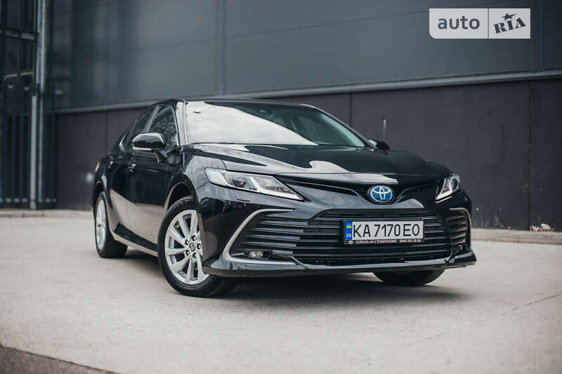 2021 toyota camry