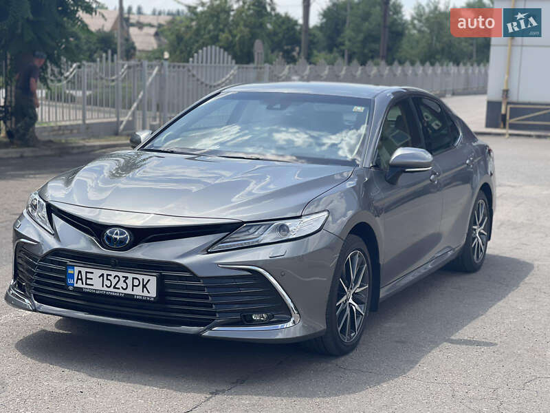 2021 toyota camry