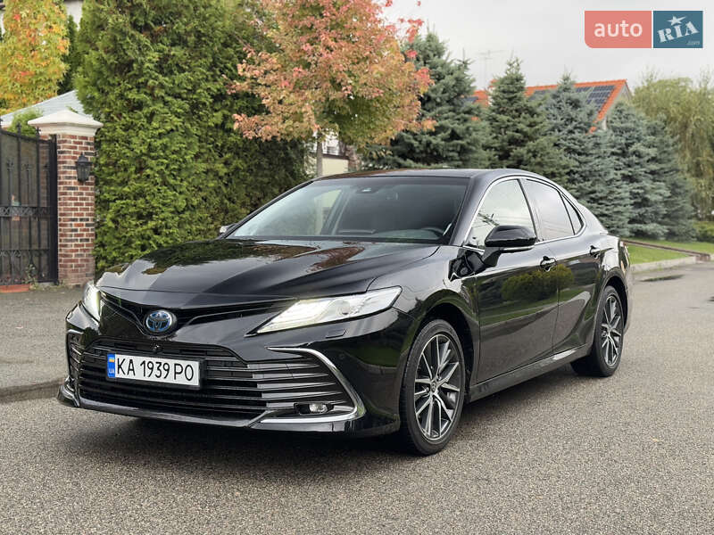 2021 toyota camry