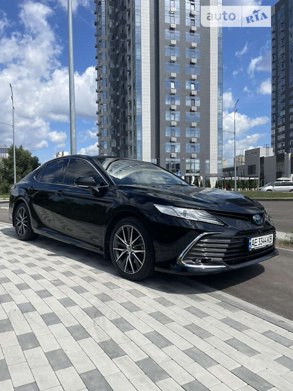 2021 toyota camry