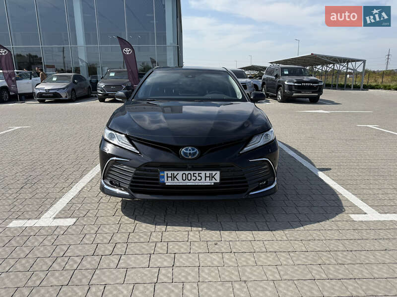 2022 toyota camry