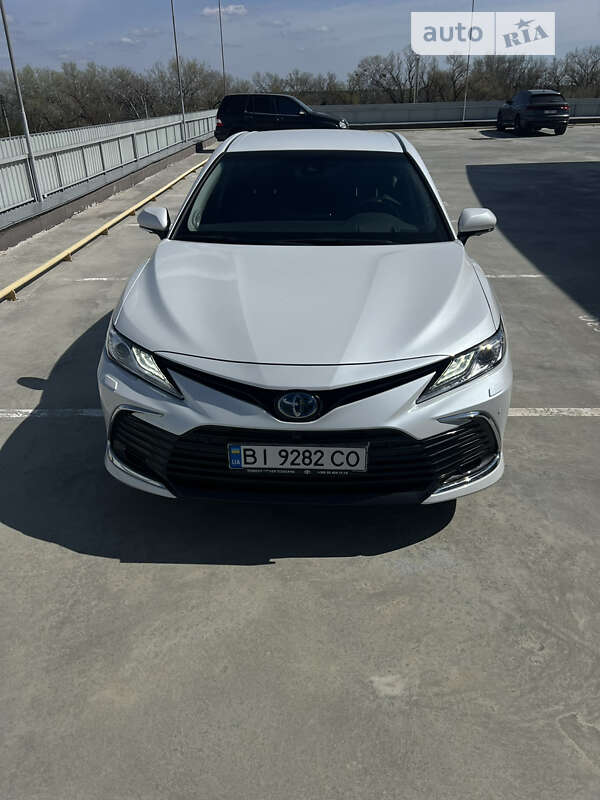 2022 toyota camry