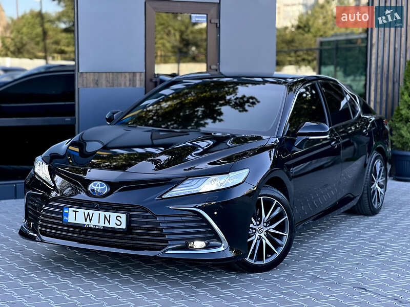 2021 toyota camry