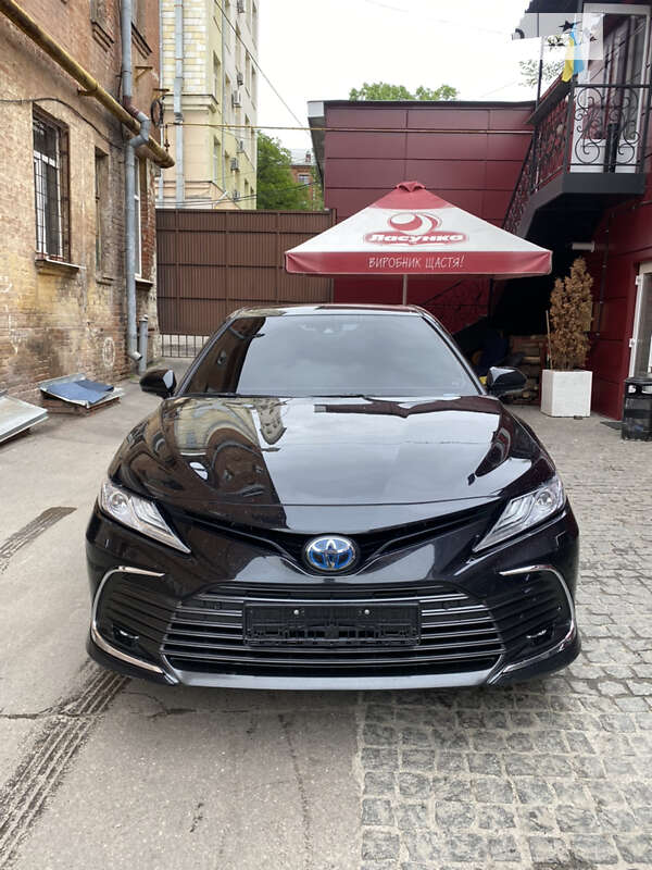 2021 toyota camry
