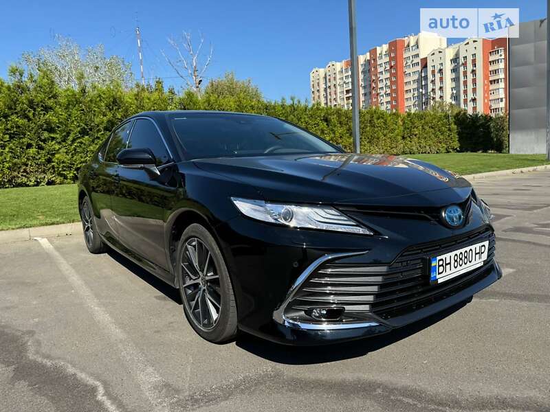 2021 toyota camry