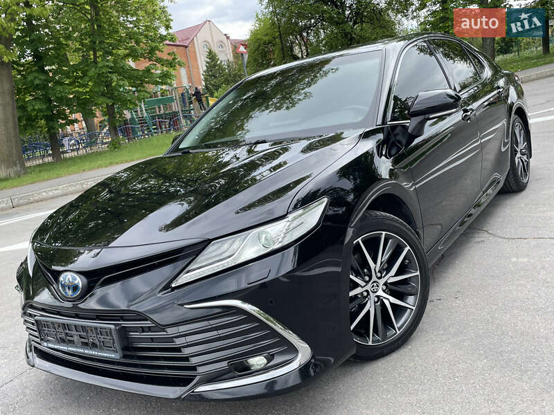 2021 toyota camry
