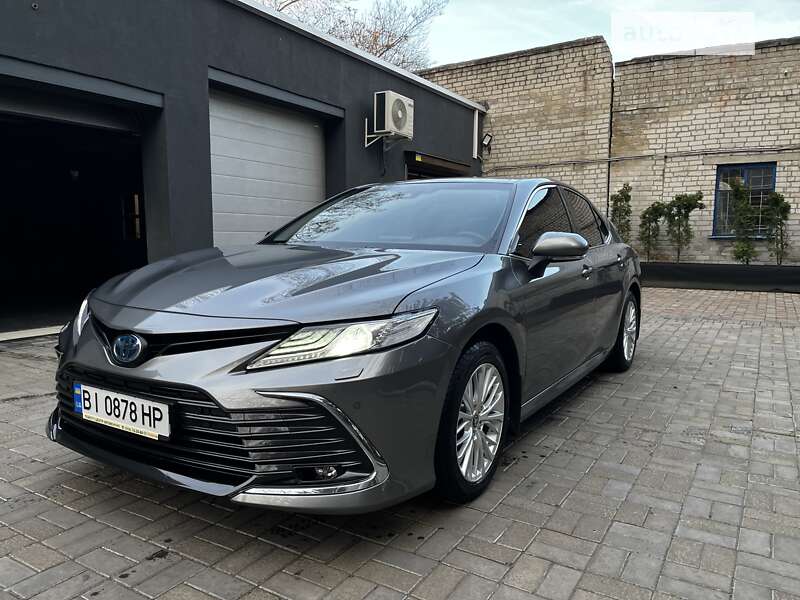 2021 toyota camry