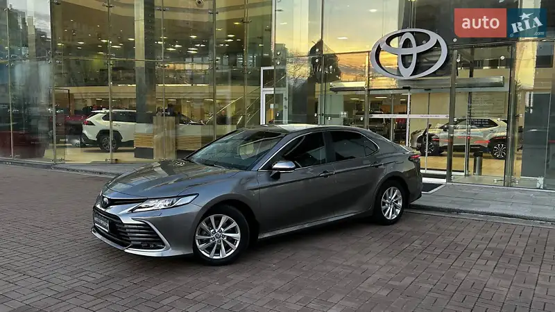 2021 toyota camry