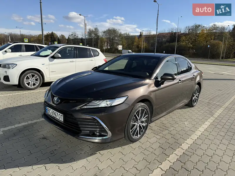 2022 toyota camry