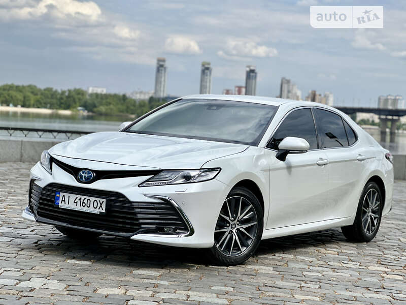 2022 toyota camry