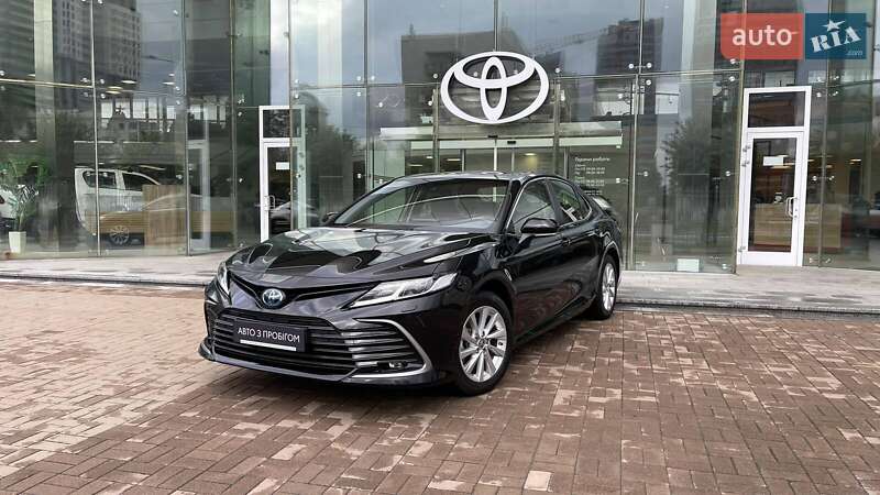 2022 toyota camry