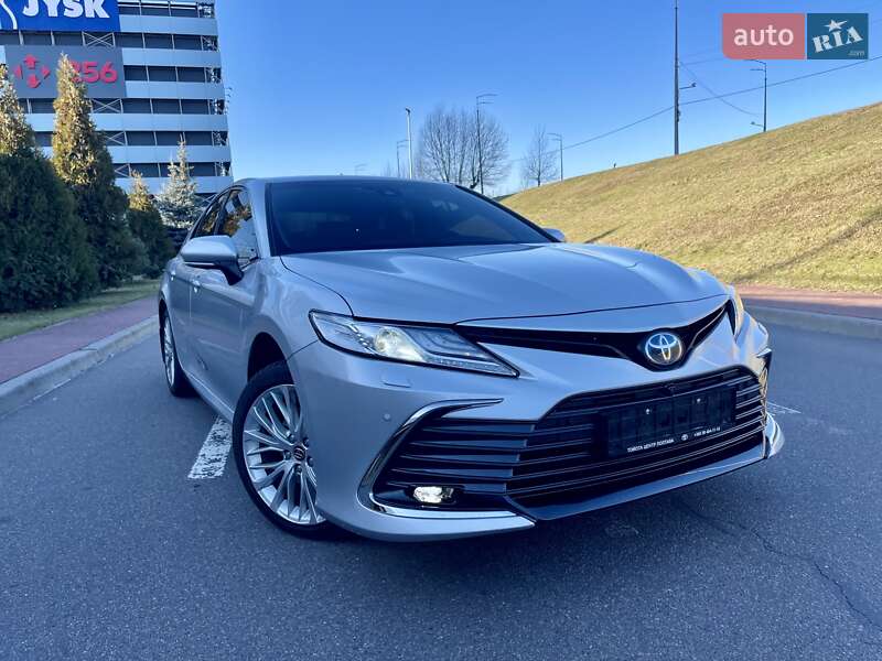 2022 toyota camry