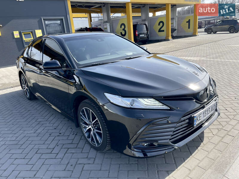 2023 toyota camry