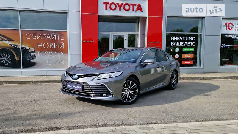 2022 toyota camry