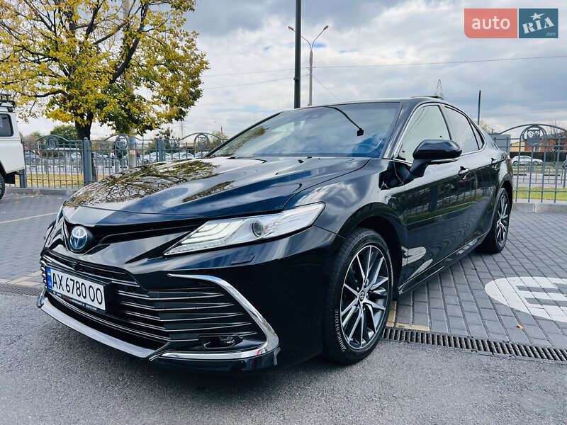 2022 toyota camry
