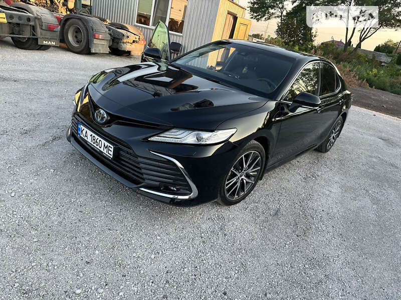 2023 toyota camry
