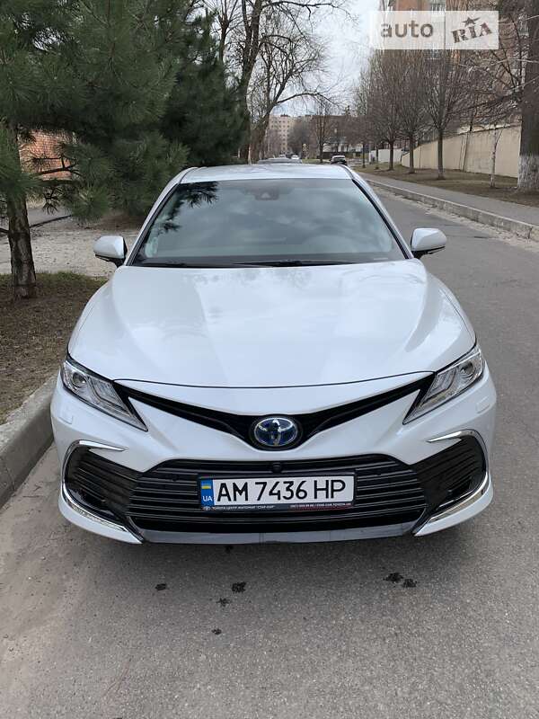 2023 toyota camry