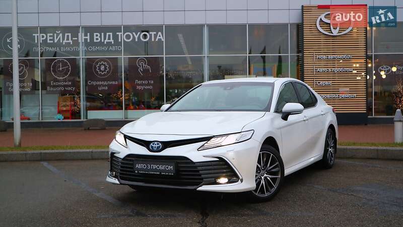 2023 toyota camry