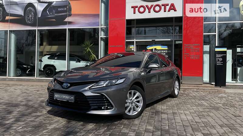 2022 toyota camry