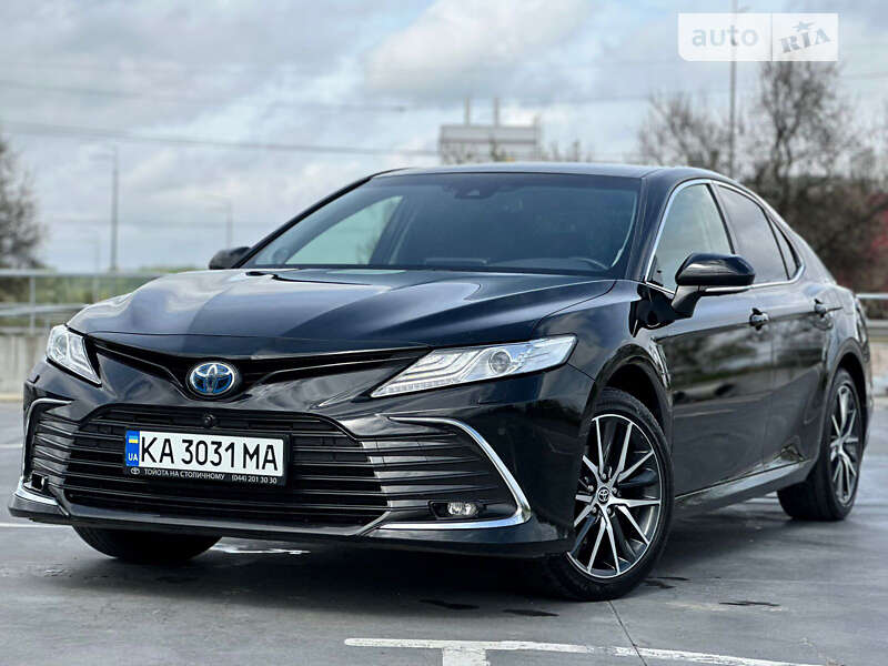 2023 toyota camry