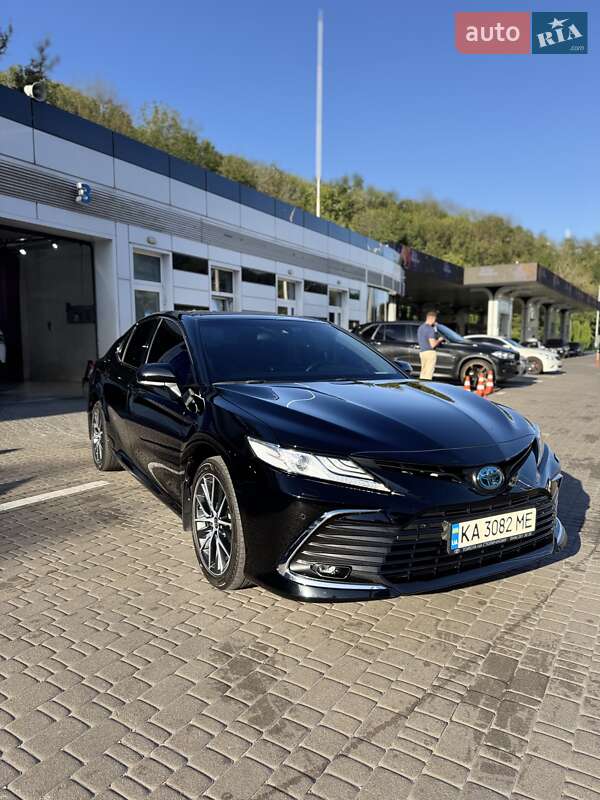 2023 toyota camry