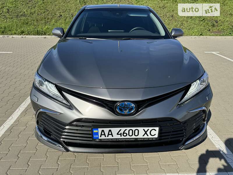 2023 toyota camry