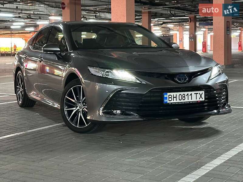 2023 toyota camry