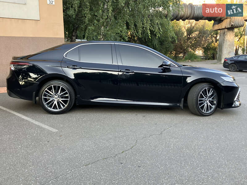 2022 toyota camry