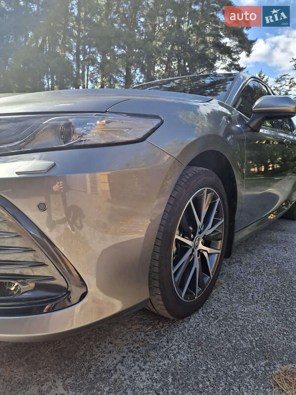2023 toyota camry