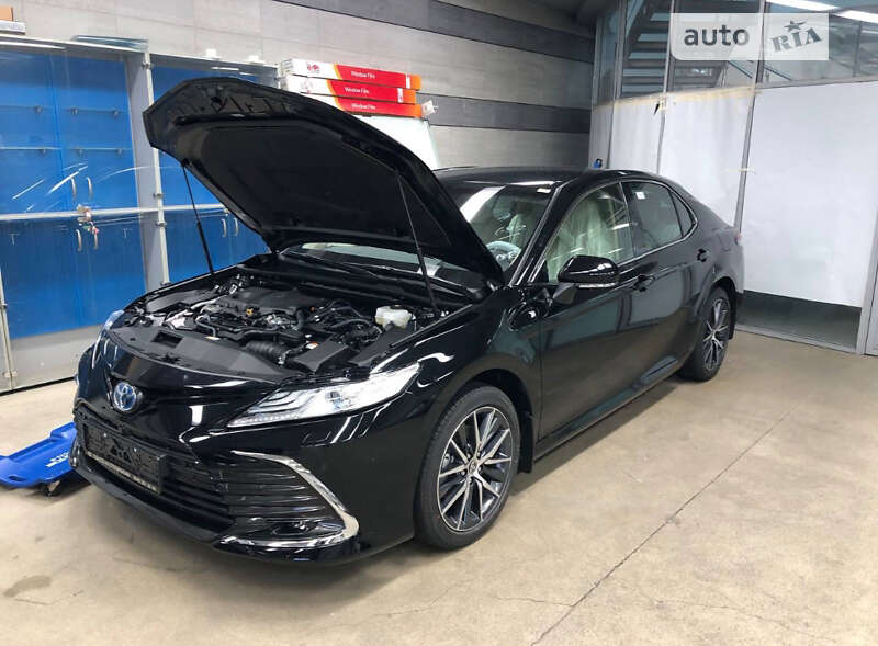 2023 toyota camry